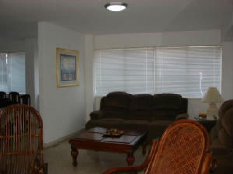 Foto Apartamento en Venta en Maracaibo, Zulia - BsF 2.700.000 - APV48804 - BienesOnLine