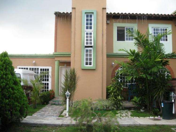 Foto Casa en Venta en Maracay, Maracay, Aragua - BsF 1.170.000 - CAV19256 - BienesOnLine