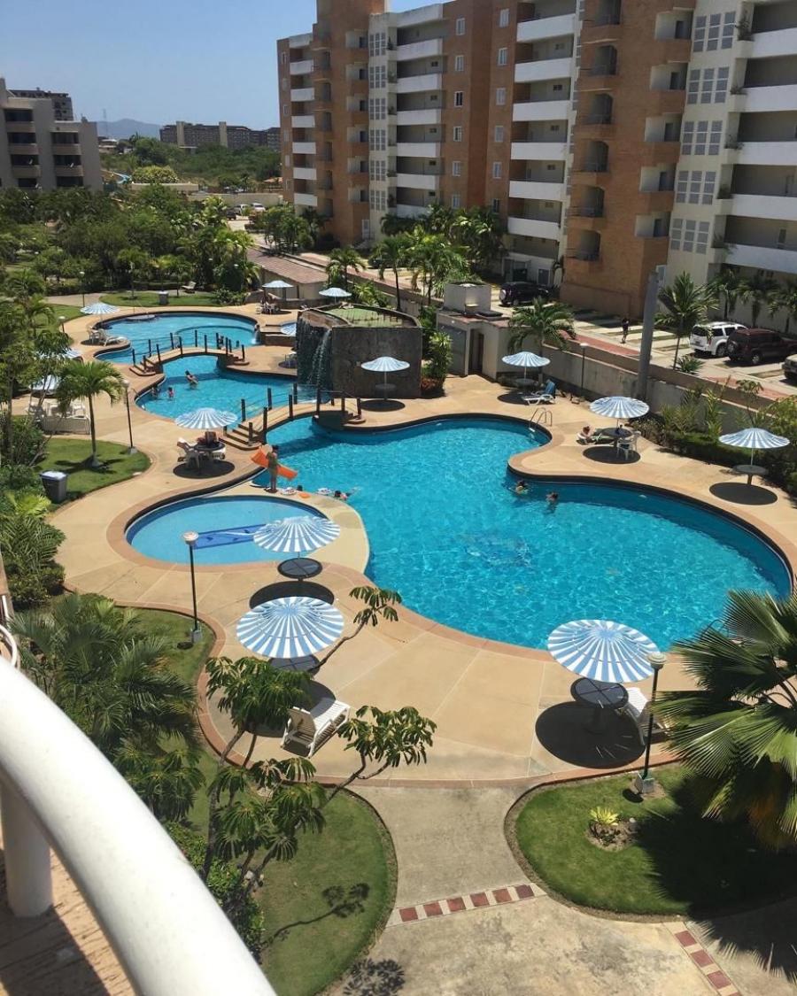 Foto Apartamento en Venta en Municipio Brion, Desarrollo Aguasal,Higuerote, Miranda - U$D 36.000 - APV221232 - BienesOnLine