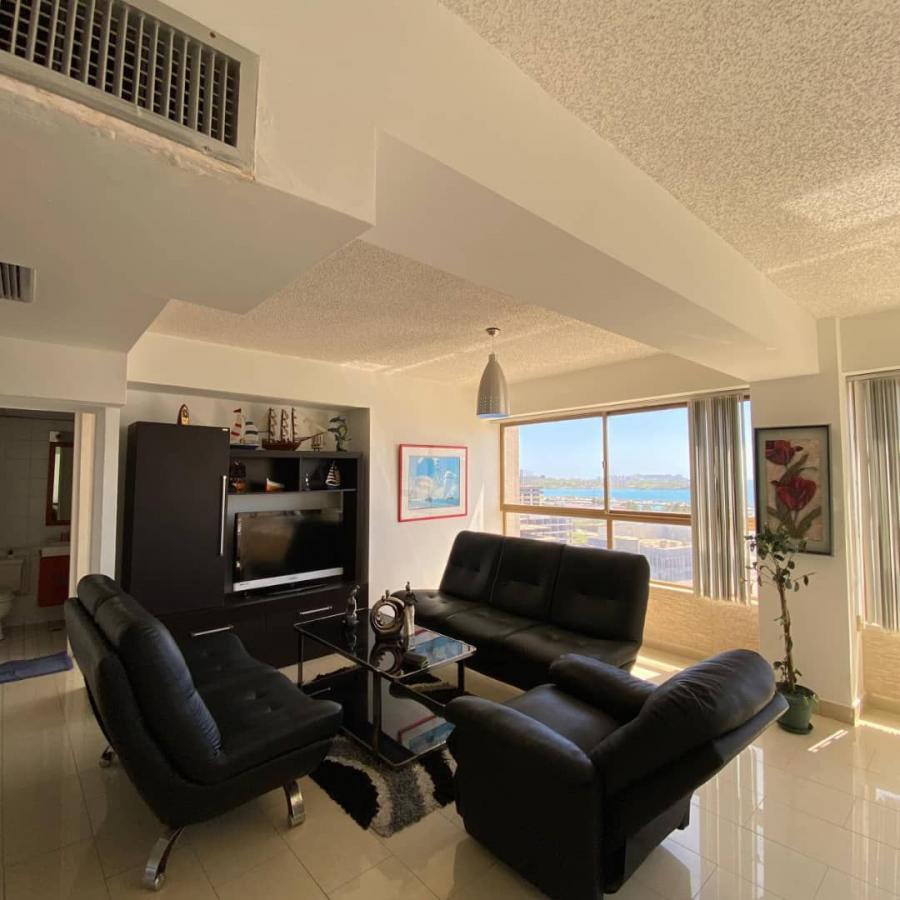 Foto Apartamento en Venta en Costa Azul, Costa Azul, Nueva Esparta - U$D 32.000 - APV226219 - BienesOnLine