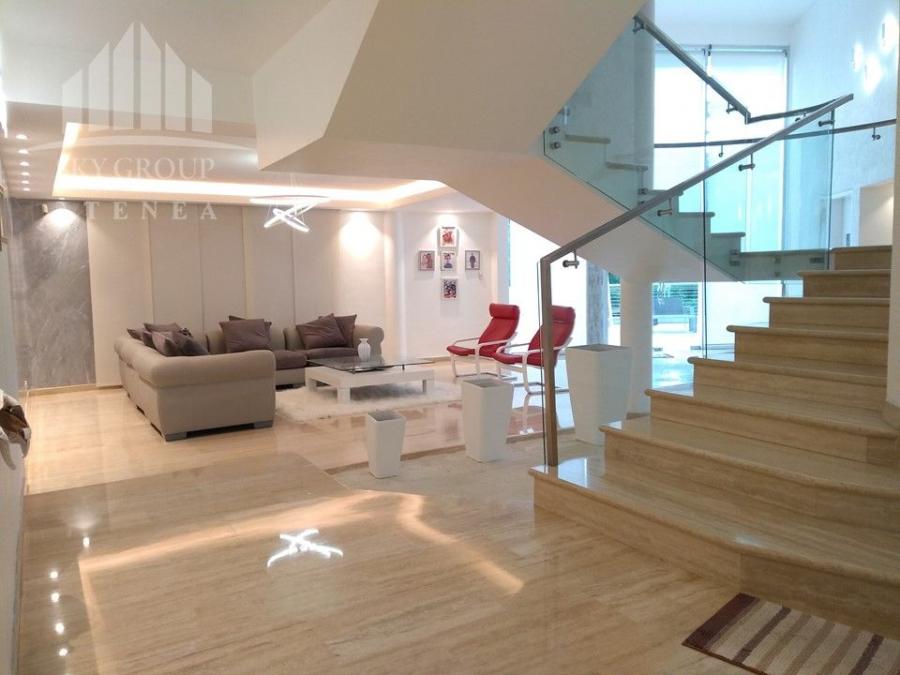 Home in Metric Way