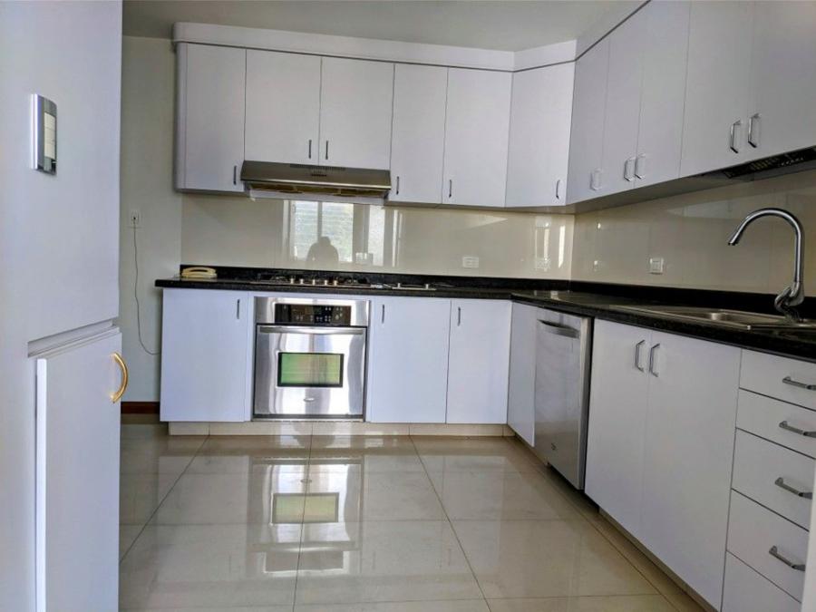 Foto Apartamento en Venta en PARROQUIA SAN JOSE, URB. VALLES DE CAMORUCO, Carabobo - U$D 140.000 - APV198560 - BienesOnLine