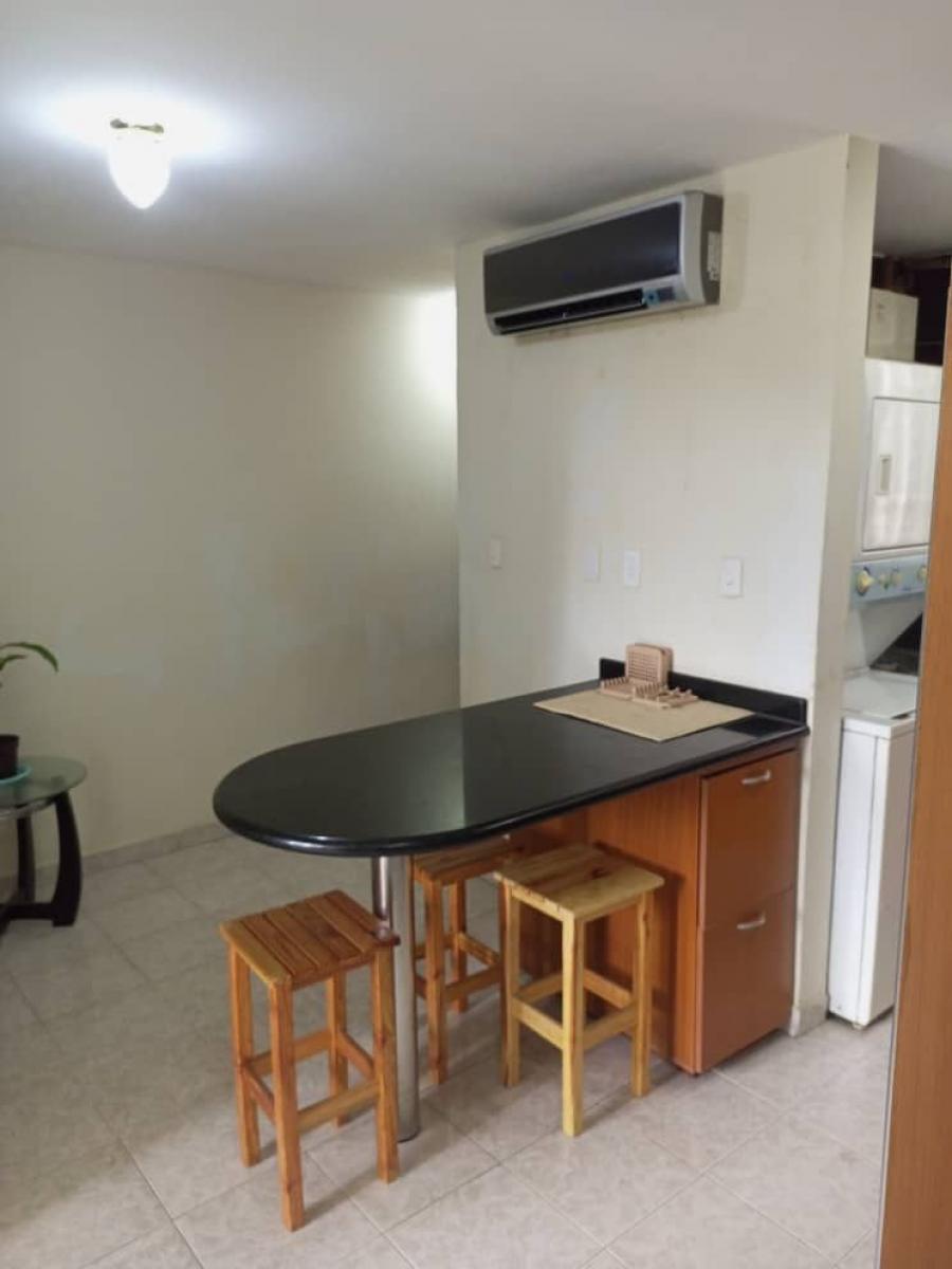 Foto Apartamento en Alquiler en SAN DIEGO, RESIDENCIAS LOS TULIPANES, Carabobo - U$D 250 - APA200469 - BienesOnLine