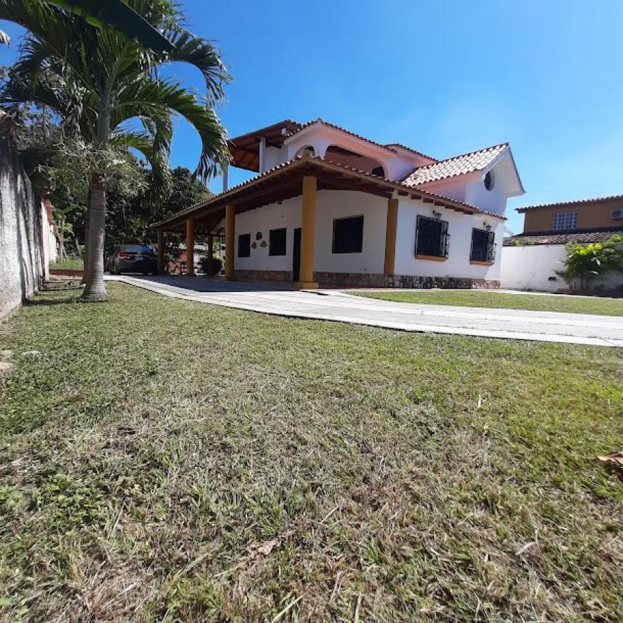 Foto Casa en Venta en URBANIZACION LAS MOROCHAS, URBANIZACION LAS MOROCHAS, Carabobo - U$D 110.000 - CAV213418 - BienesOnLine