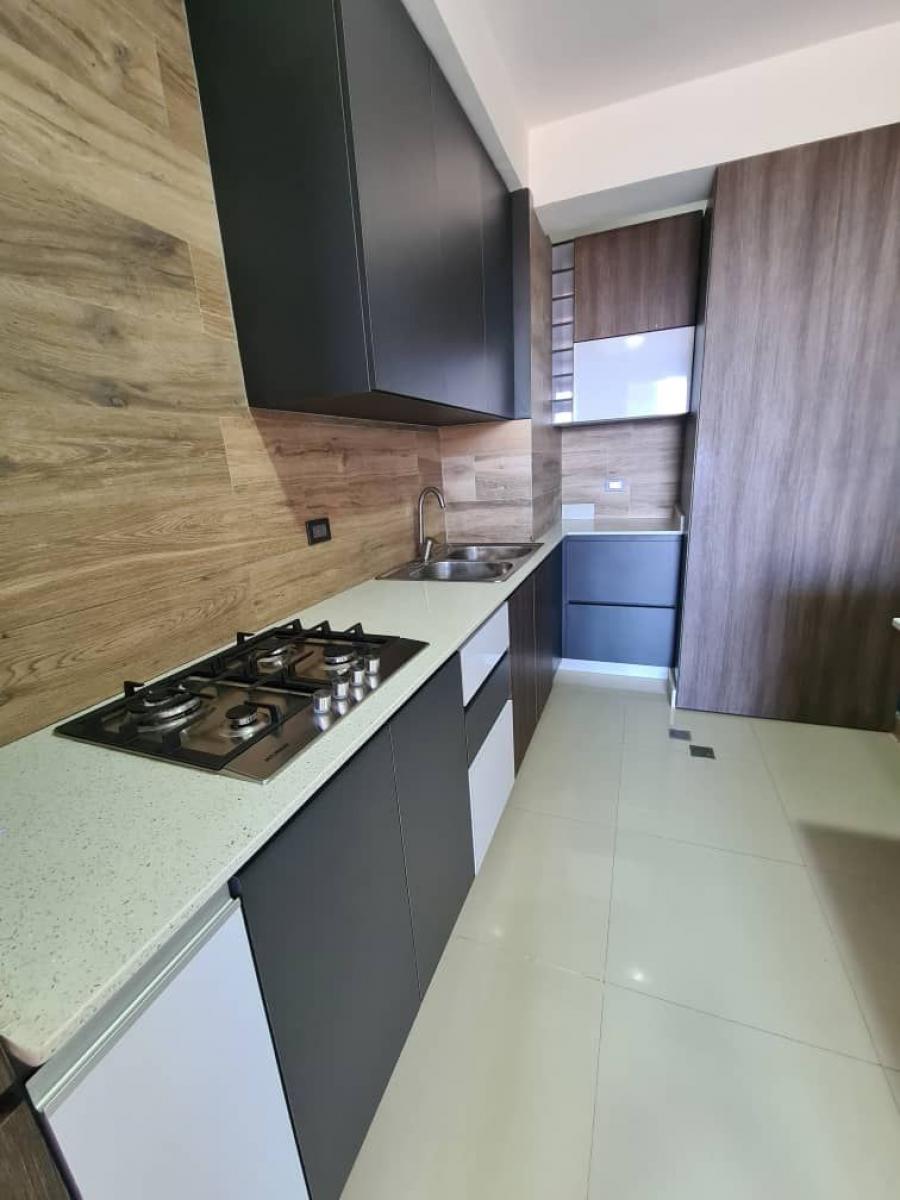 Foto Apartamento en Venta en LAS CHIMENEAS, LAS CHIMENEAS, Carabobo - U$D 58.000 - APV213540 - BienesOnLine