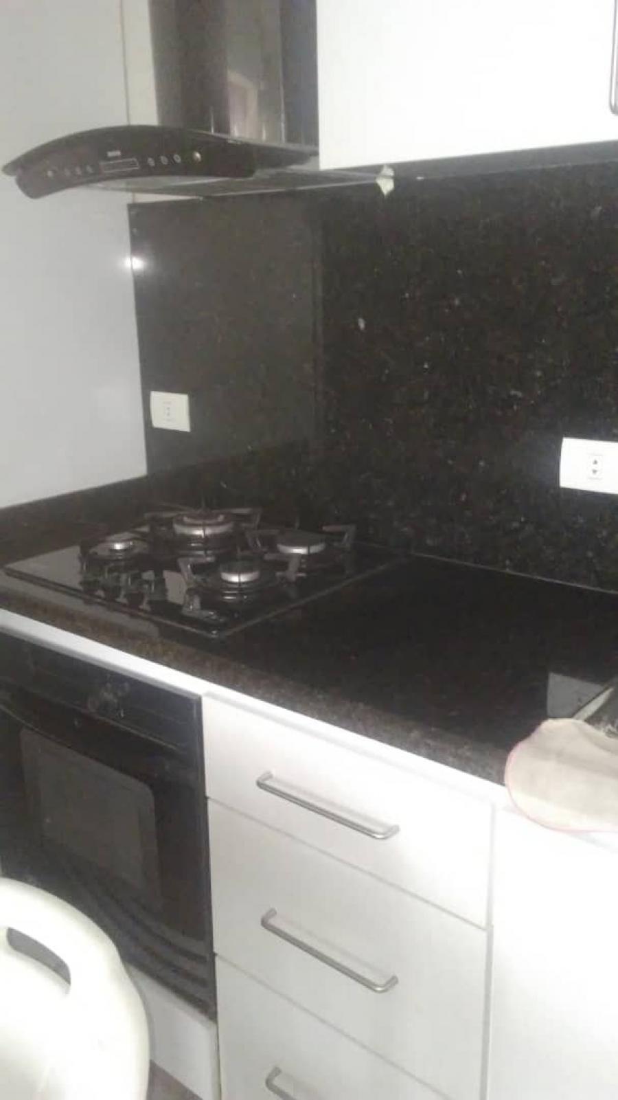 Foto Apartamento en Alquiler en Valencia, Carabobo - U$D 200 - APA138840 - BienesOnLine