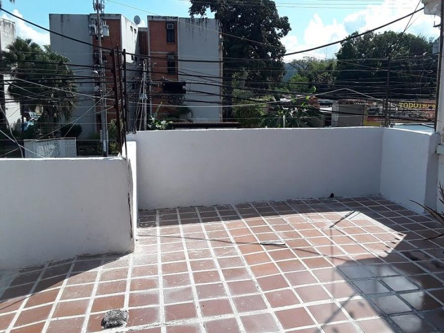 Foto Casa en Alquiler en AV UNIVERSIDAD, Naguanagua, Carabobo - BsF 130 - CAA136243 - BienesOnLine