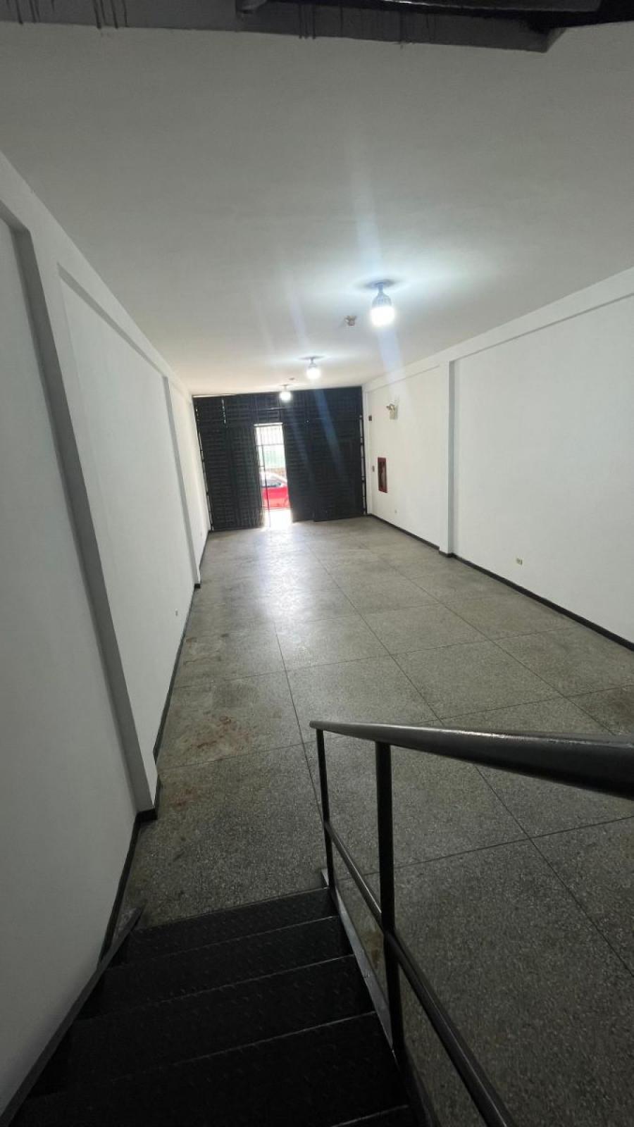 Foto Local en Alquiler en Candelaria, Valencia, Carabobo - U$D 500 - LOA269627 - BienesOnLine