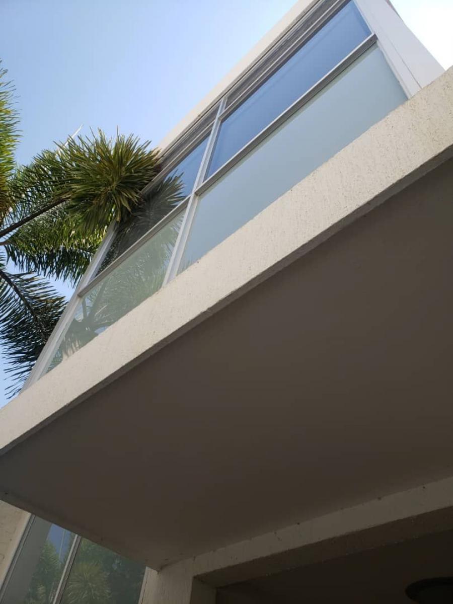 Home in Metric Way