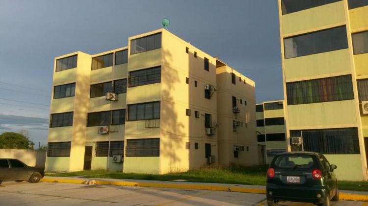Foto Apartamento en Venta en Carabobo, Los Guayos, Carabobo - BsF 8.700.000 - APV86335 - BienesOnLine