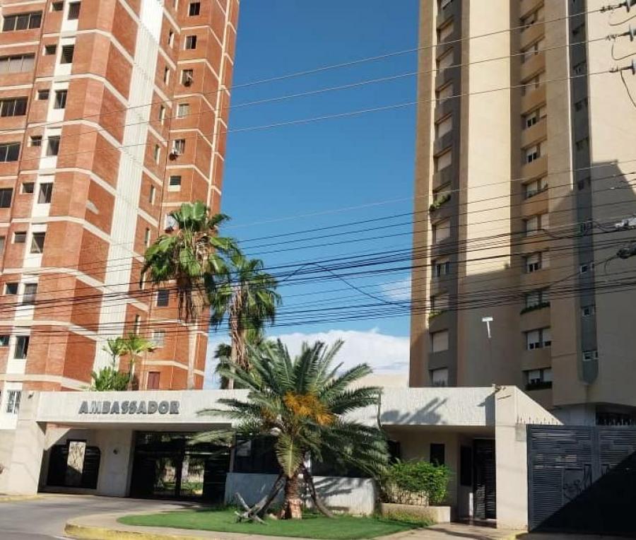 Foto Apartamento en Venta en Sector la lago, Si, Zulia - U$D 380 - APV177643 - BienesOnLine