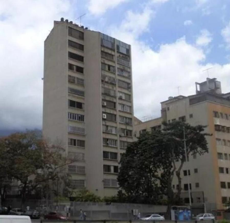 Foto Apartamento en Venta en Caracas, Distrito Federal - U$D 23.000 - APV128346 - BienesOnLine
