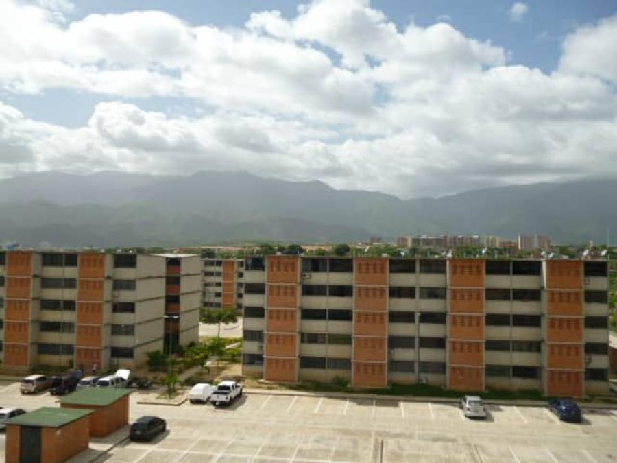 Foto Apartamento en Venta en Plaza, Urb. Camino Real, Sector La Colonia, Miranda - U$D 9.500 - APV164914 - BienesOnLine