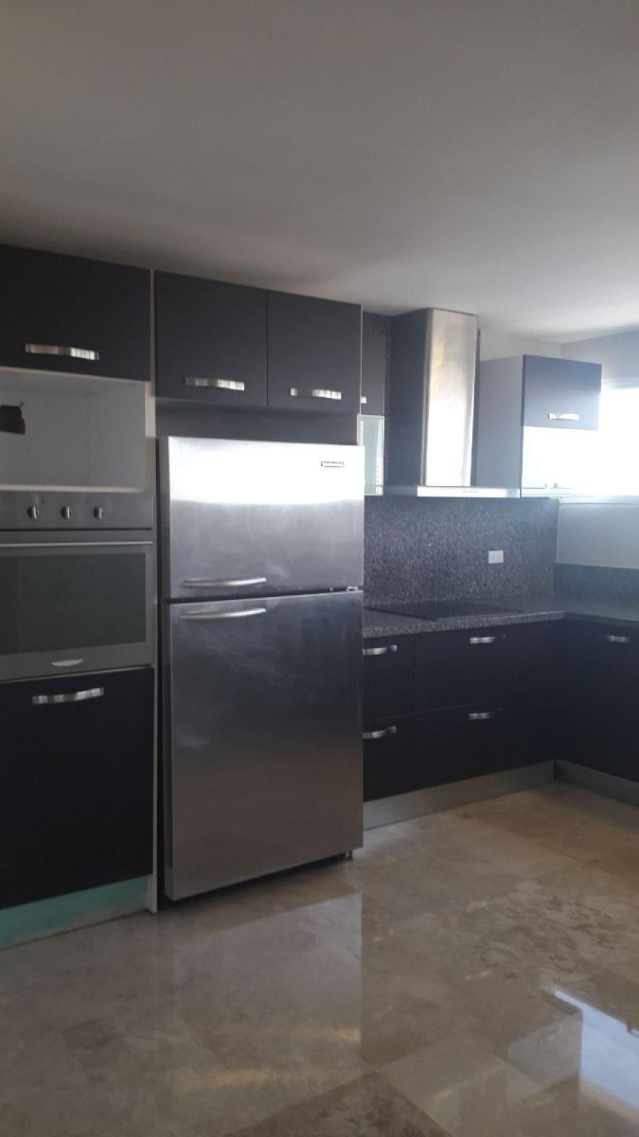 Foto Apartamento en Venta en Maracaibo, Maracaibo, Zulia - U$D 110.000 - APV154263 - BienesOnLine