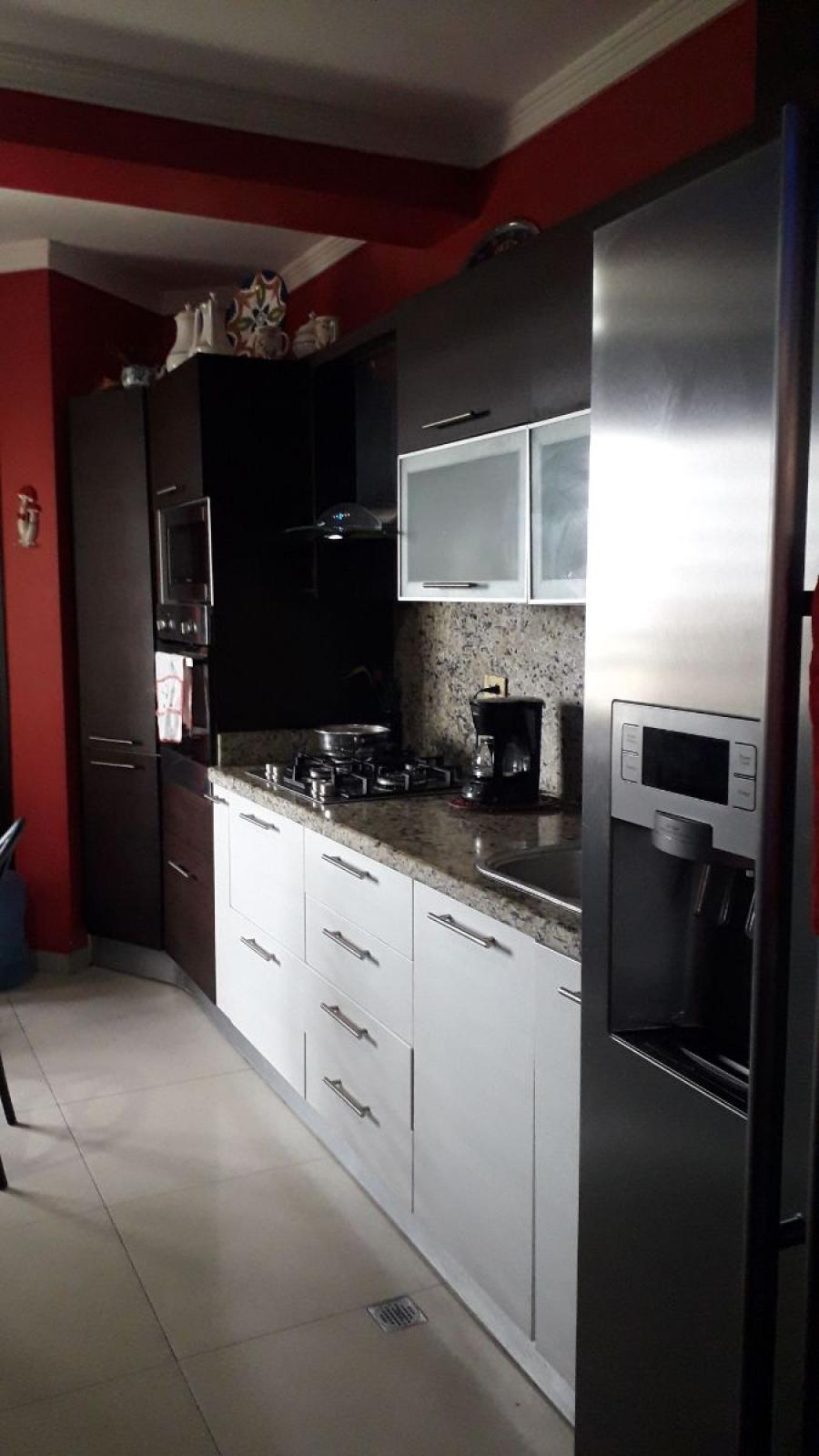 Foto Apartamento en Venta en Maracaibo, Maracaibo, Zulia - U$D 100.000 - APV154324 - BienesOnLine