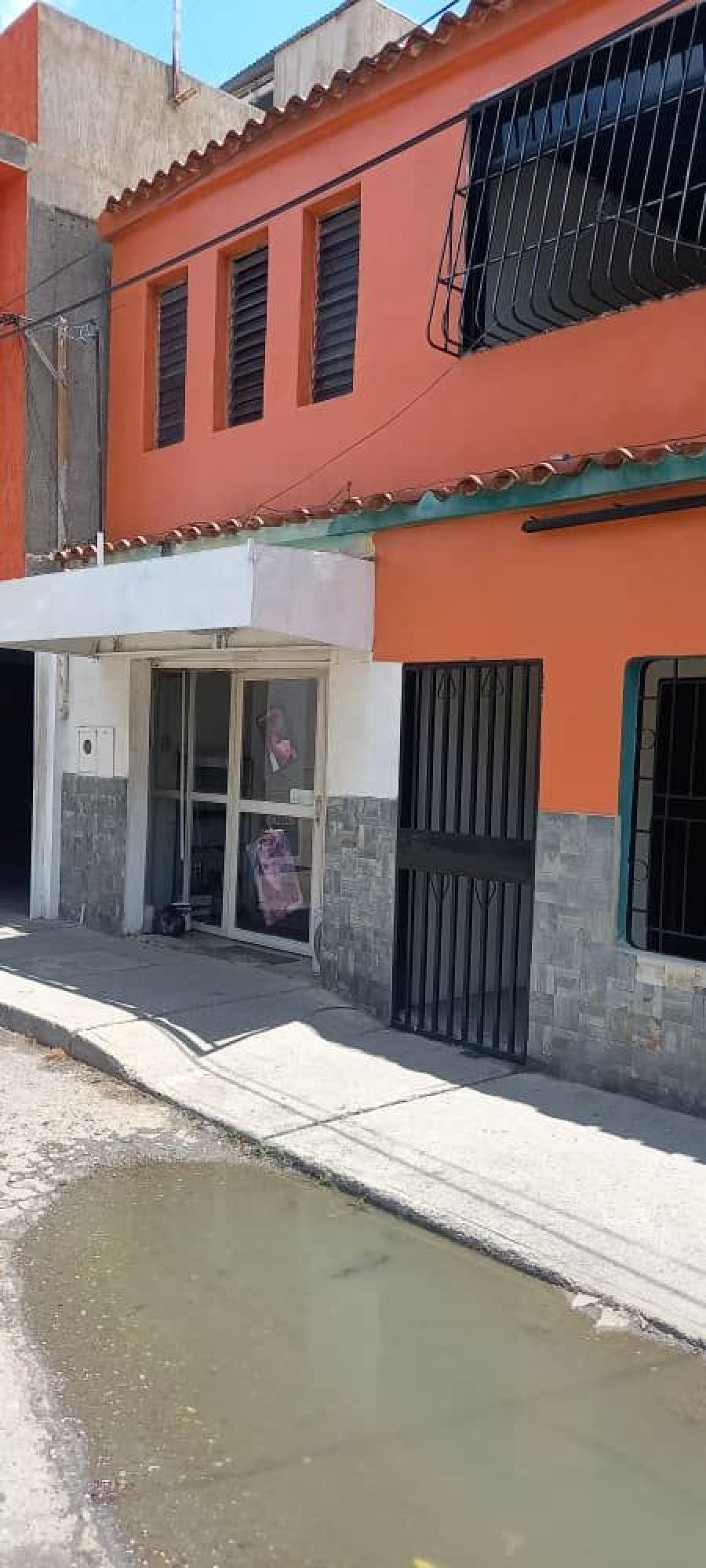 Foto Casa en Venta en Ana Soto, Piedras Blanca, Lara - U$D 25.000 - CAV178668 - BienesOnLine