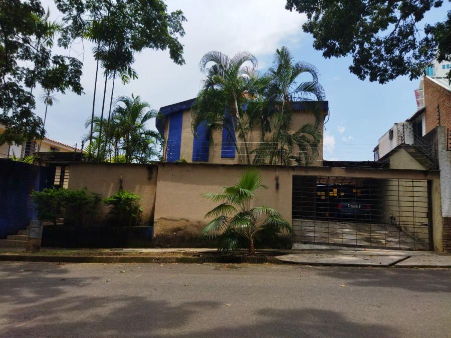 Home in Metric Way