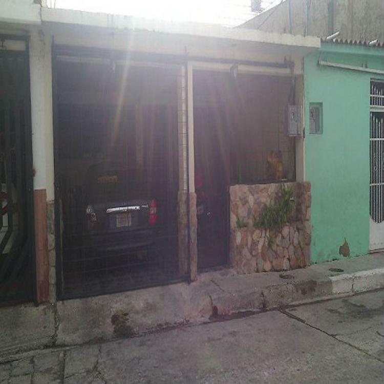 Foto Casa en Venta en Los Guayos, Carabobo - BsF 28.512.000 - CAV85916 - BienesOnLine