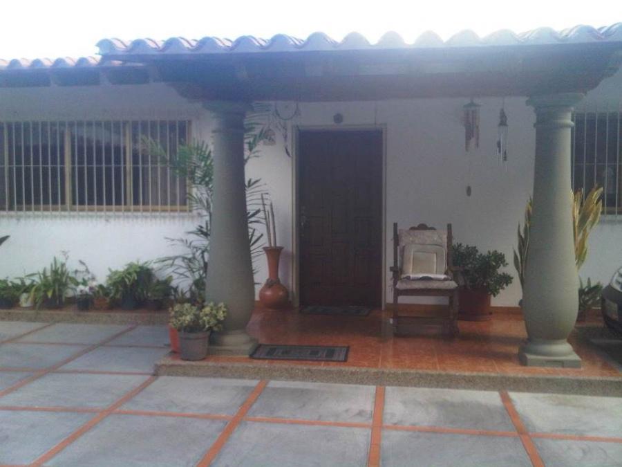 Foto Casa en Venta en San Antonio, Los Teques, Miranda - U$D 60.000 - CAV157365 - BienesOnLine