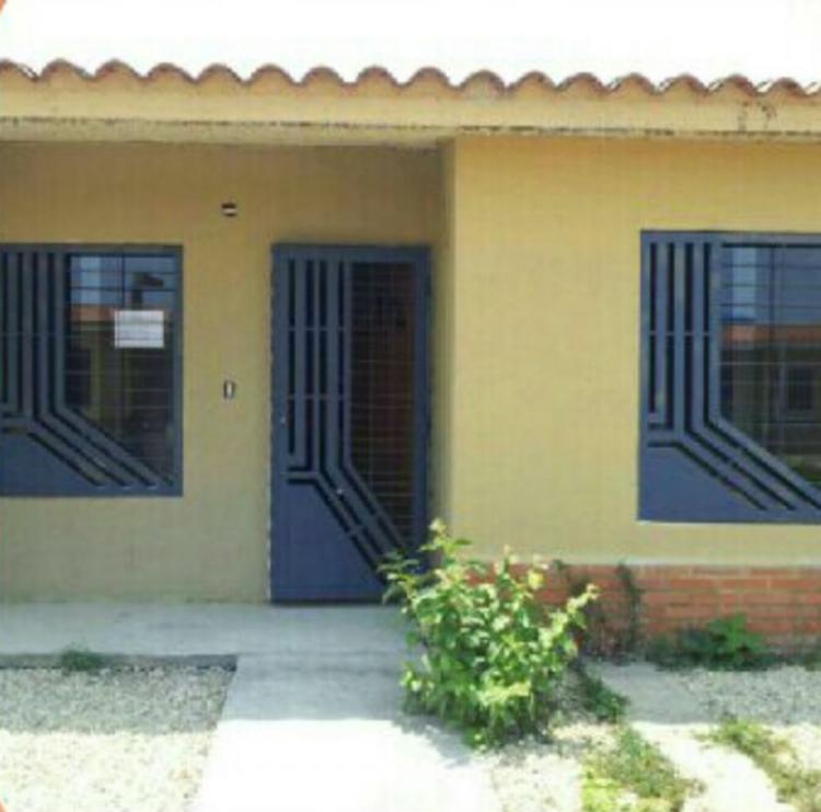 Foto Casa en Venta en tocuyito, Tocuyito, Carabobo - BsF 11.000.000 - CAV78923 - BienesOnLine