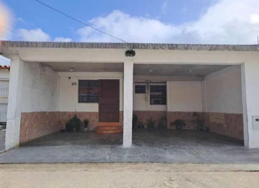 Foto Casa en Venta en 2015, Guacara, Carabobo - U$D 11.500 - CAV205891 - BienesOnLine