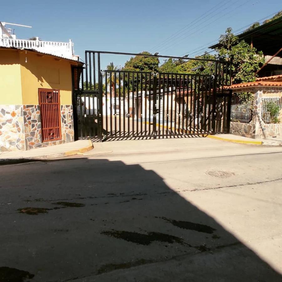 Foto Casa en Venta en @phagrovzla, Maracay, Aragua - U$D 12.000 - CAV190277 - BienesOnLine