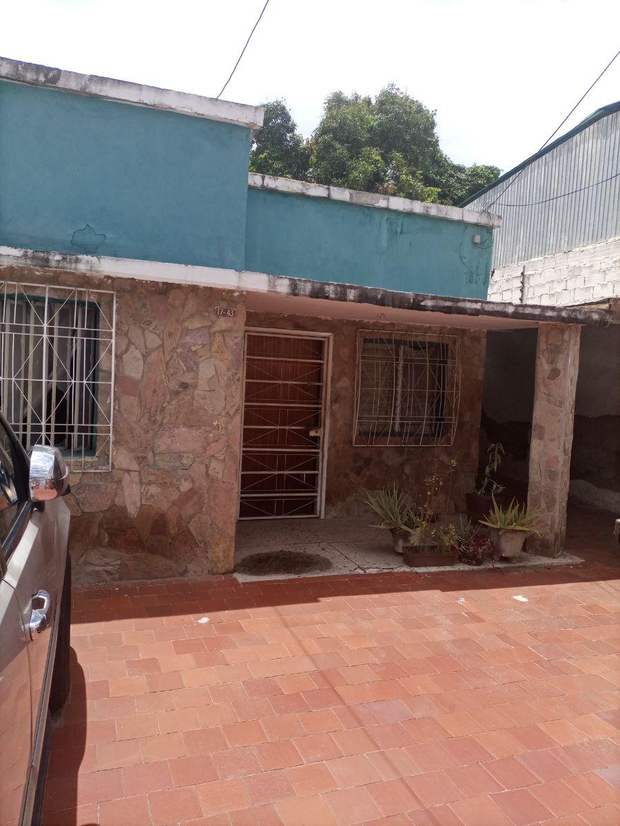 Foto Casa en Venta en IRIBARREN, Barquisimeto, Lara - U$D 33.000 - CAV183224 - BienesOnLine