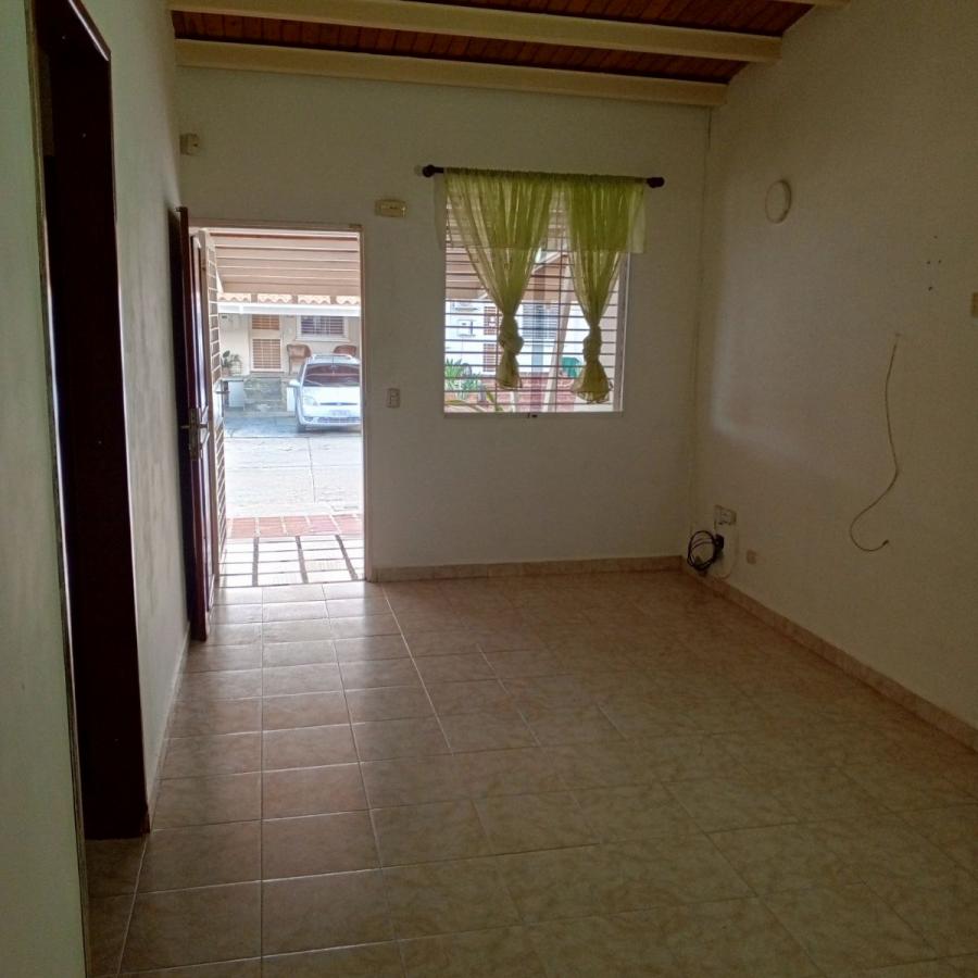 Foto Casa en Venta en PALAVECINO, Cabudare, Lara - U$D 23.500 - CAV218325 - BienesOnLine