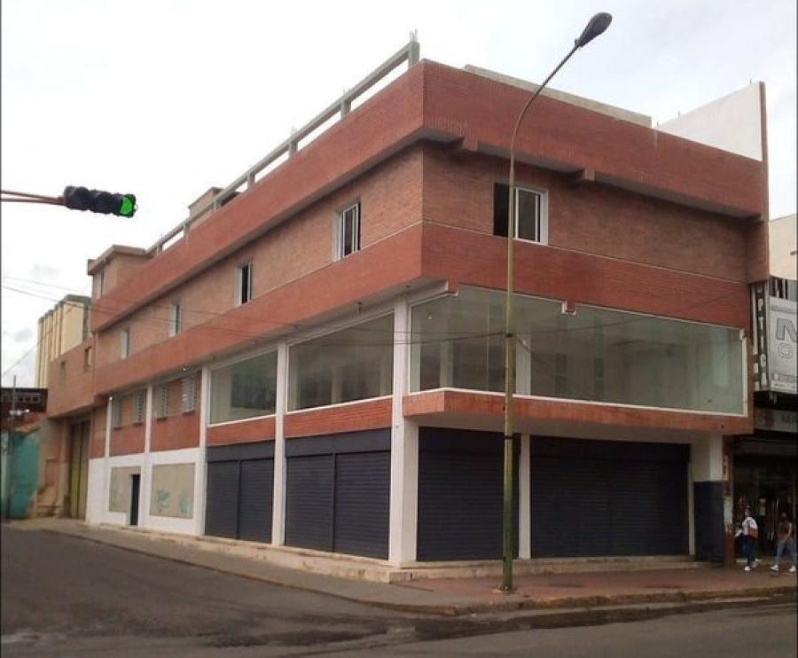 Foto Edificio en Venta en Iribarren, Barquisimeto, Lara - BsF 1.390.000 - EDV211473 - BienesOnLine