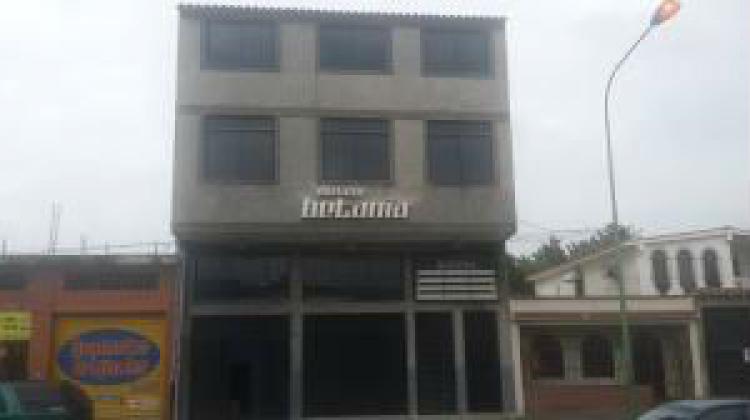 Foto Edificio en Venta en Barquisimeto, Lara - BsF 1.600.000.000 - EDV98769 - BienesOnLine
