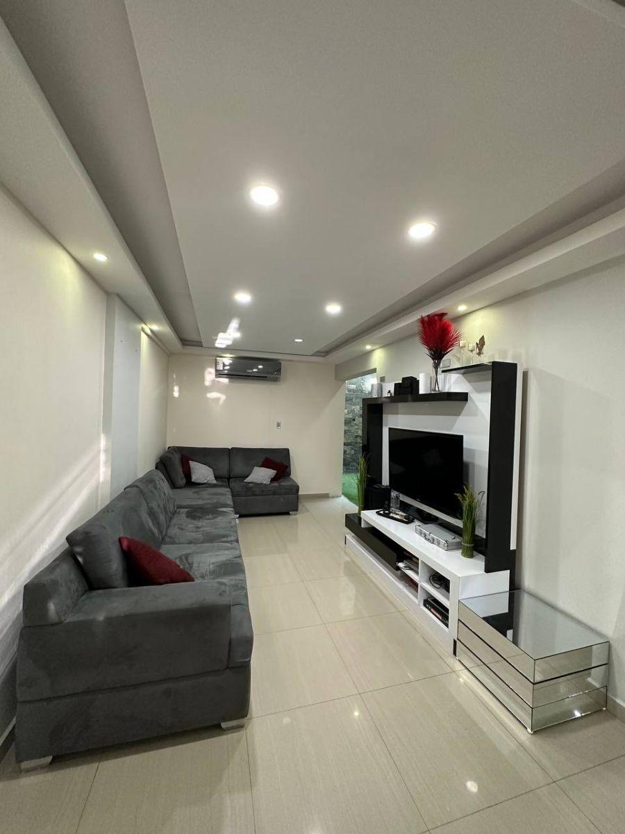 Home in Metric Way