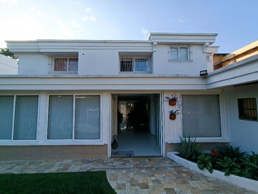 Foto Quinta en Venta en Barquisimeto, Lara - U$D 350.000 - QUV179794 - BienesOnLine