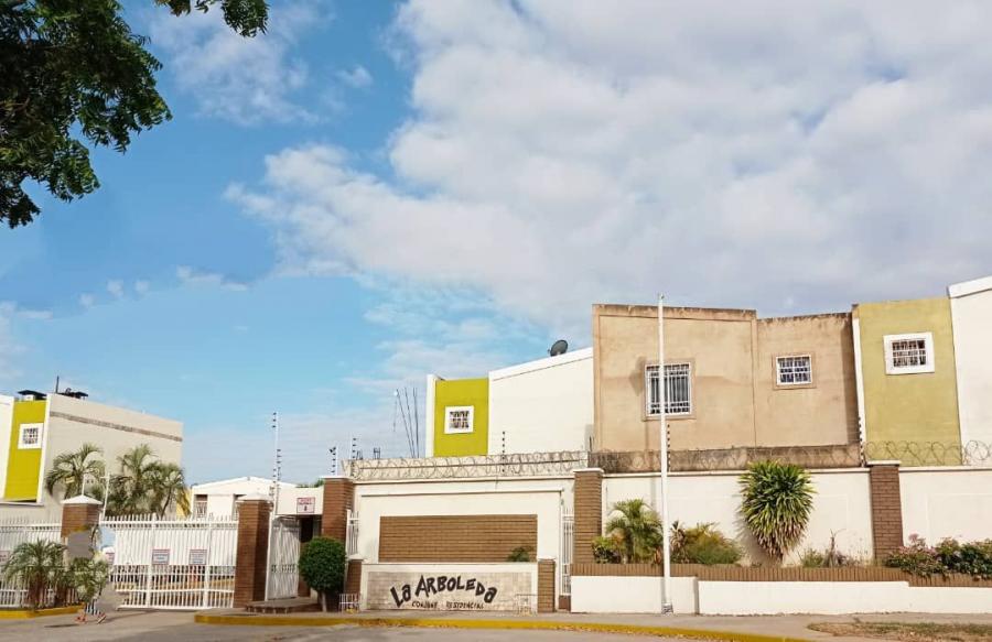 Foto Casa en Venta en Maracaibo, Maracaibo, Zulia - U$D 33.000 - CAV140365 - BienesOnLine