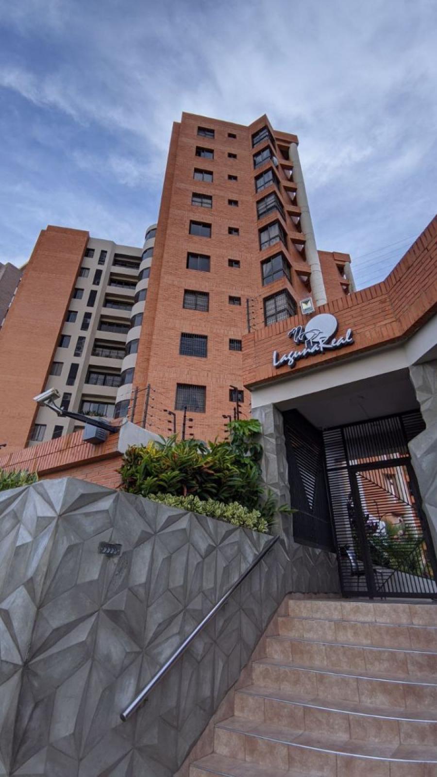 Foto Apartamento en Venta en Irribaren, Barquisimeto, Lara - U$D 85.000 - APV210648 - BienesOnLine