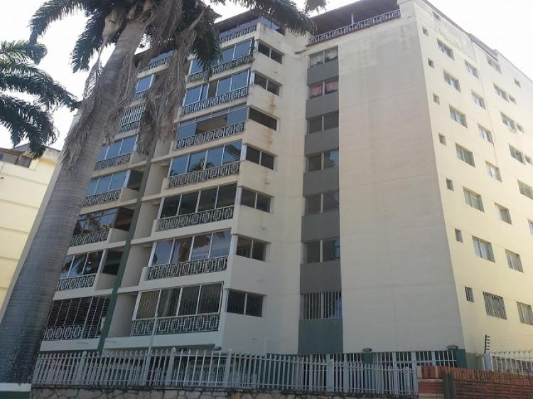 Foto Apartamento en Venta en Urb. Trigal Centro, Valencia, Carabobo - BsF 7.250.000 - APV110860 - BienesOnLine