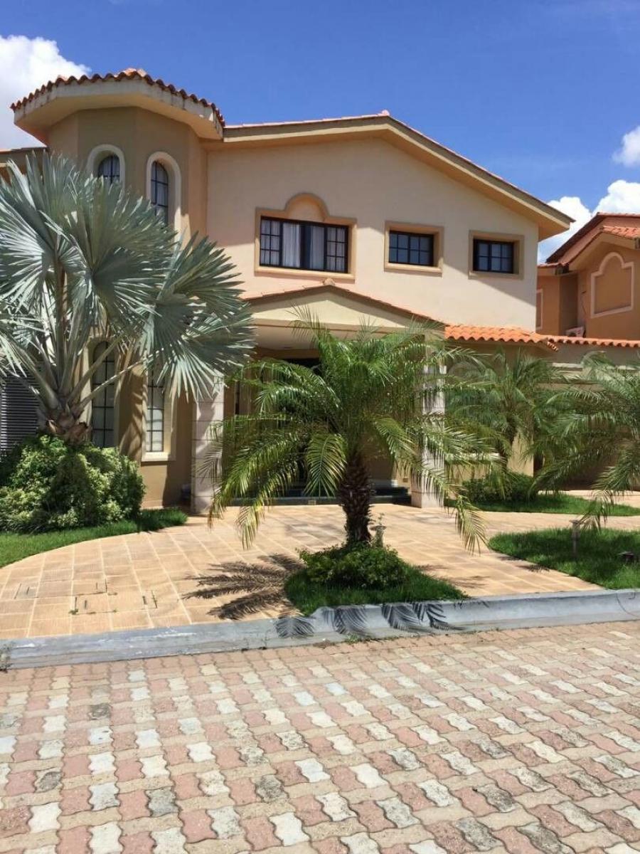 Home in Metric Way