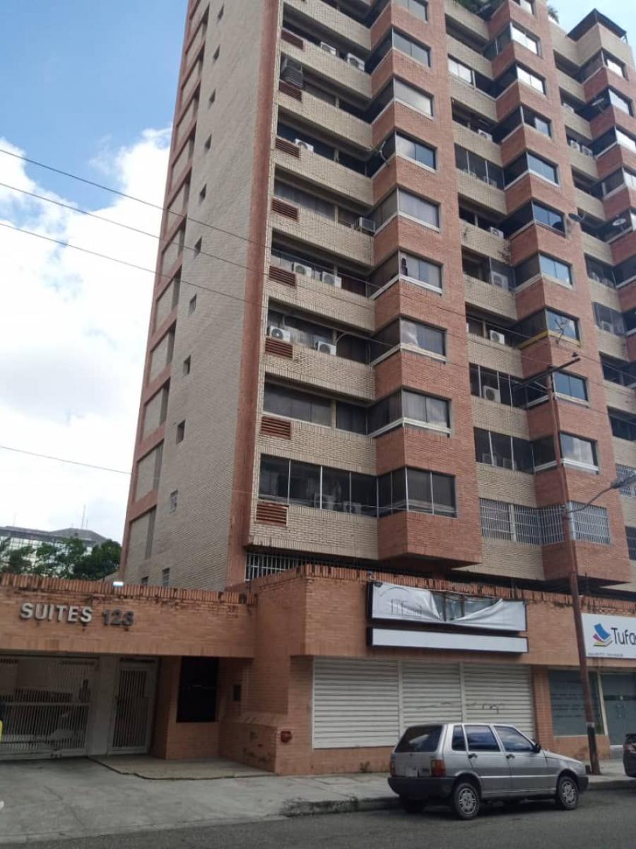 Foto Oficina en Venta en Se vende o alquila oficina AV Bolvar, Valencia, Carabobo - U$D 22.000 - OFV217658 - BienesOnLine