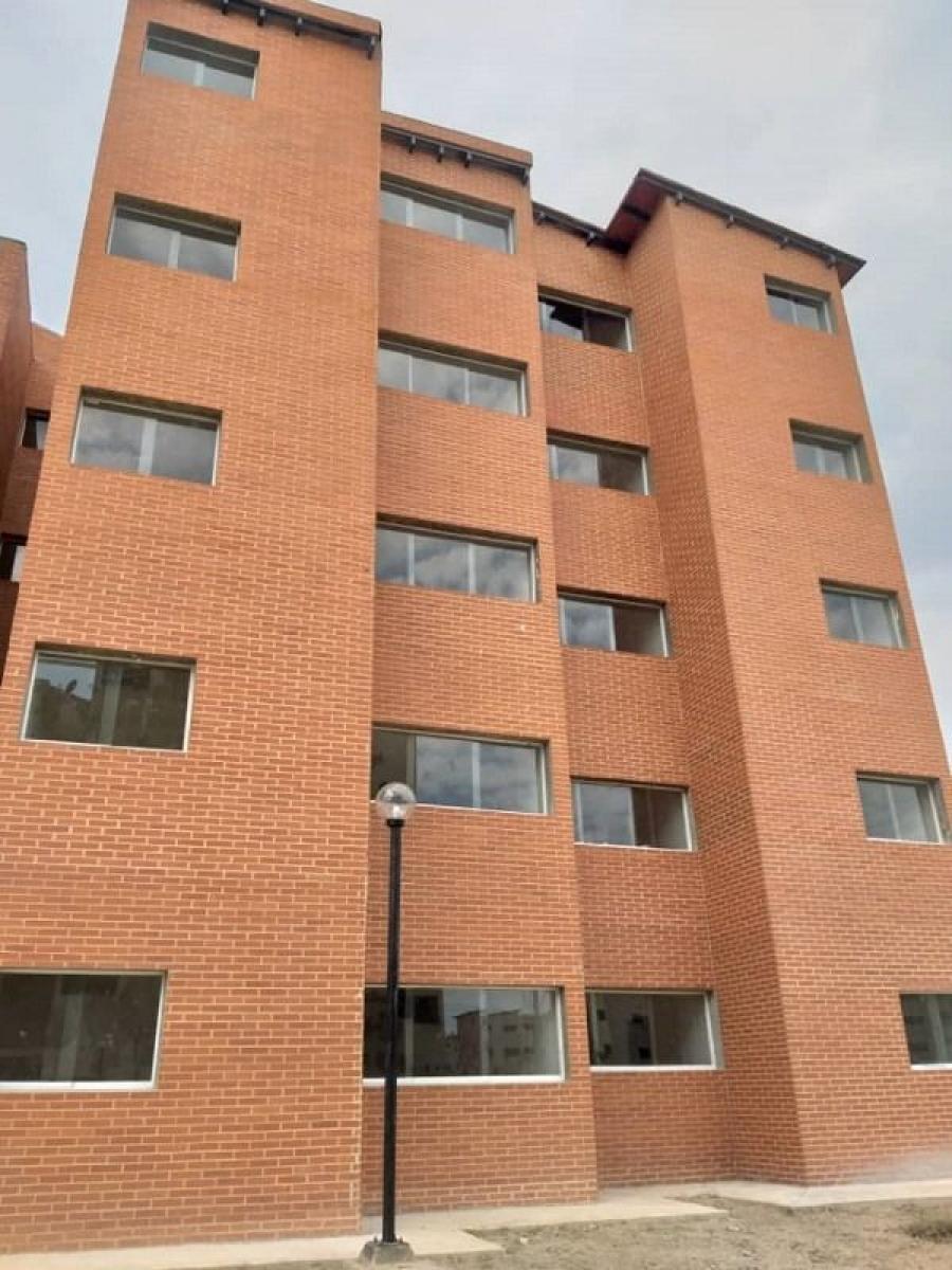 Foto Apartamento en Venta en Los guayos, Guacara, Carabobo - U$D 7.400 - APV146575 - BienesOnLine