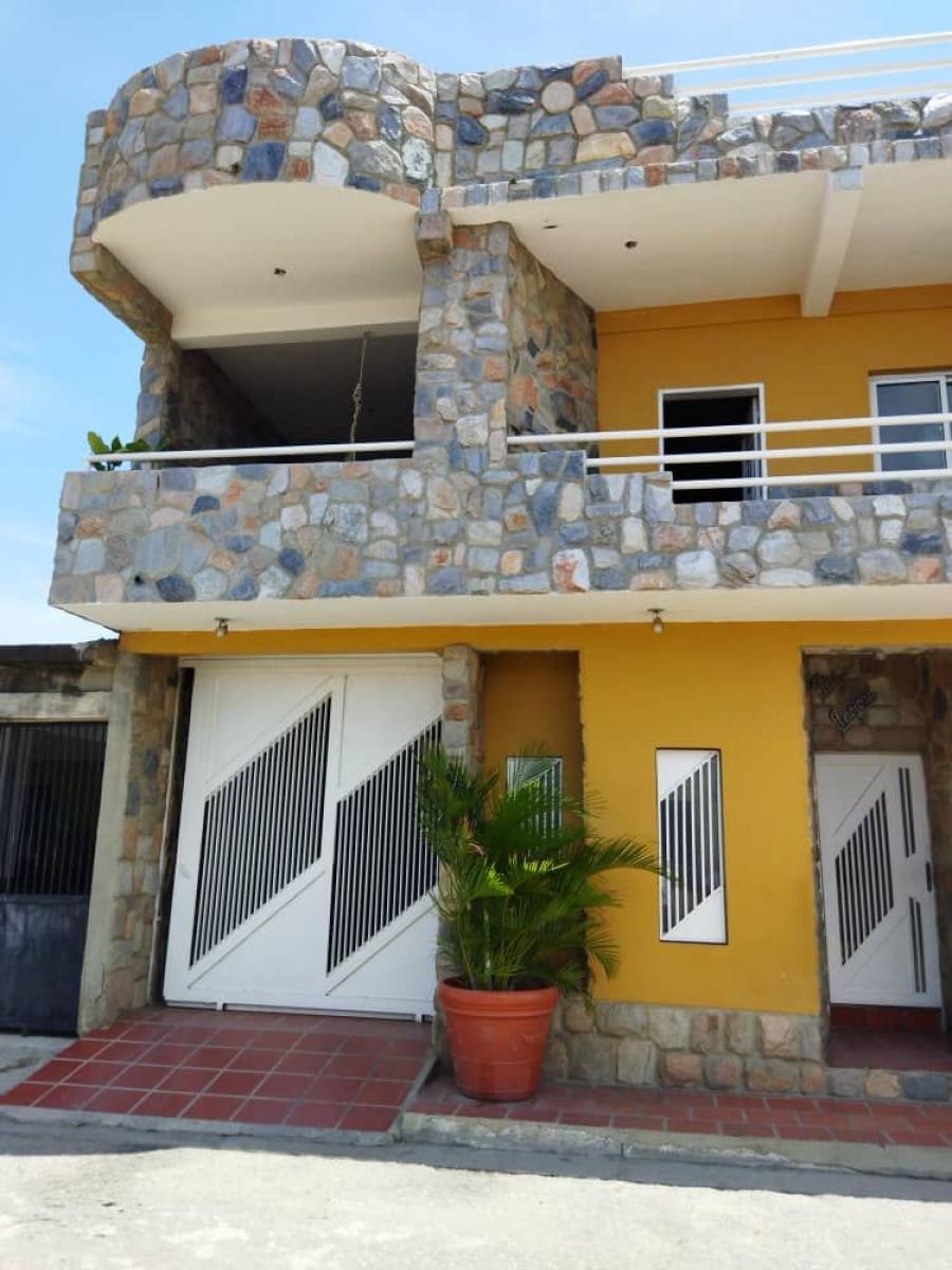 Foto Casa en Venta en Puerto Cabello, Carabobo - U$D 40.000 - CAV148572 - BienesOnLine