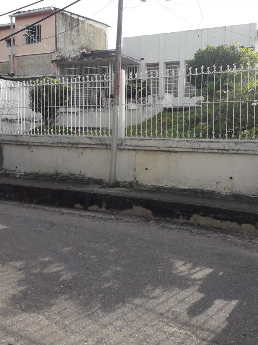 Home in Metric Way