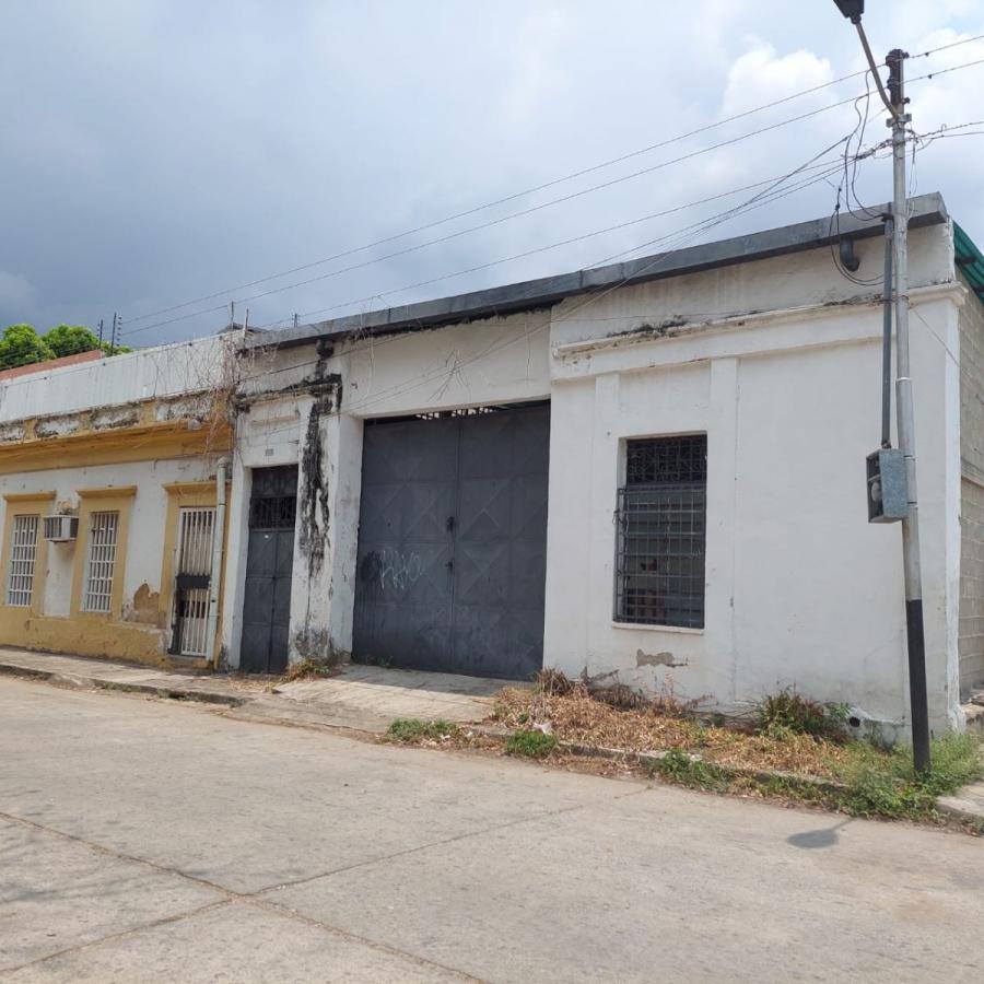 Foto Galpon en Alquiler en Santa Rosa, Valencia, Carabobo - U$D 900 - GAA205198 - BienesOnLine