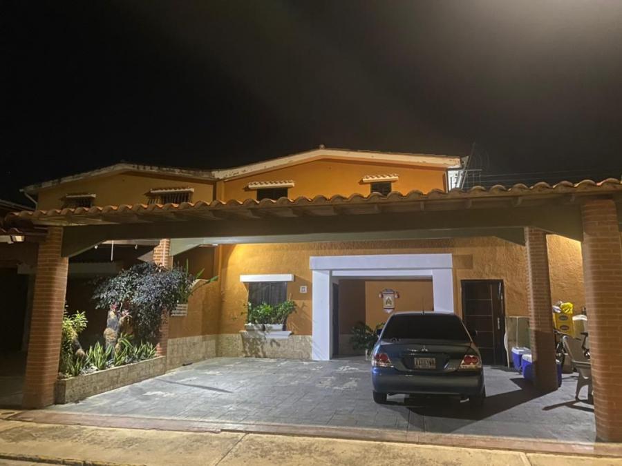 Foto Casa en Venta en Valle Real, San Diego, Carabobo - U$D 180.000 - CAV205149 - BienesOnLine