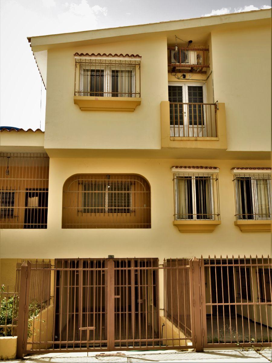 Home in Metric Way