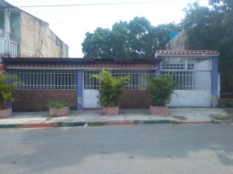 Foto Casa en Venta en chaguaramos III, tocuyito, Carabobo - BsF 6.600.000.000 - CAV106022 - BienesOnLine