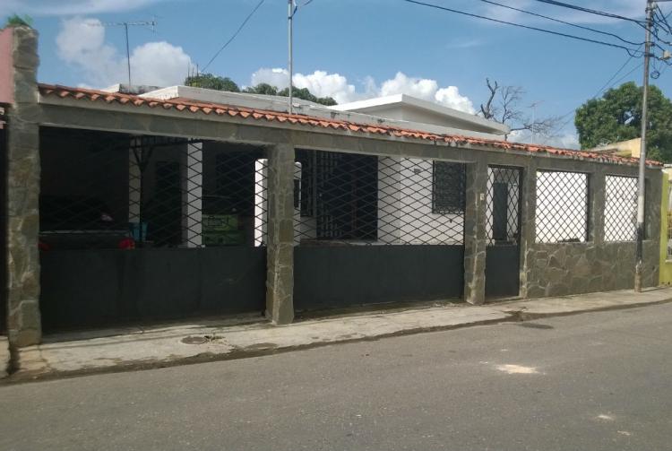 Foto Casa en Venta en Naguanagua, Carabobo - BsF 45.000.000 - CAV88514 - BienesOnLine