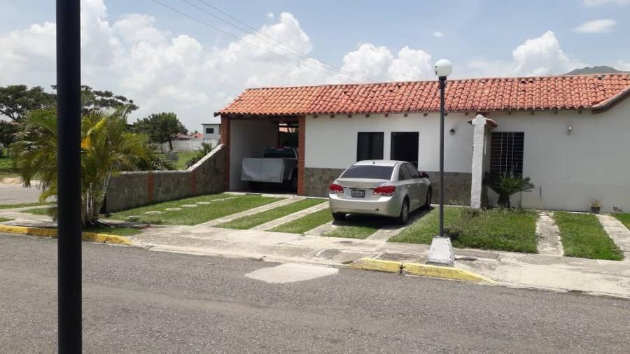 Foto Casa en Venta en San Diego, Carabobo - U$D 30.000 - CAV132973 - BienesOnLine