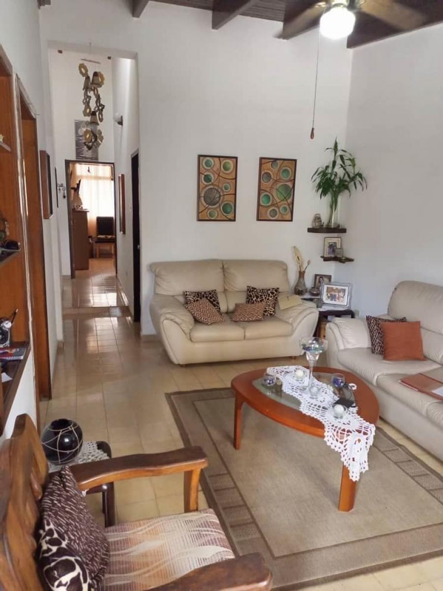 Foto Casa en Venta en VALLES DE CAMORUCO, VALLES DE CAMORUCO, Carabobo - U$D 37.000 - CAV203756 - BienesOnLine
