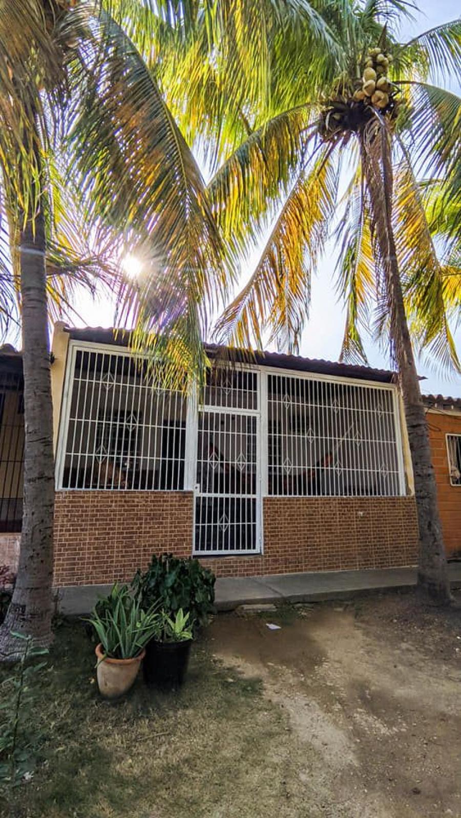 Foto Casa en Venta en Cabudare, Lara - U$D 13.000 - CAV184782 - BienesOnLine