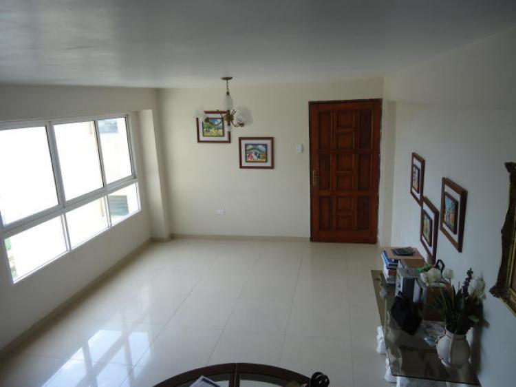 Foto Apartamento en Venta en Olegario Villalobos, Maracaibo, Zulia - BsF 570.000 - APV39058 - BienesOnLine