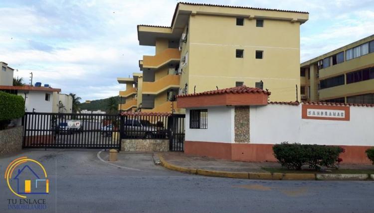 Foto Apartamento en Venta en Aguirre, Urb. Maneiro, Nueva Esparta - BsF 25.000 - APV105310 - BienesOnLine